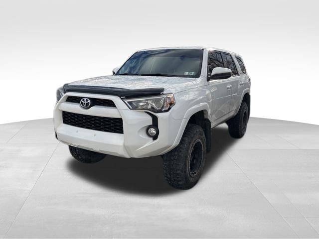 2016 Toyota 4Runner SR5 4WD photo