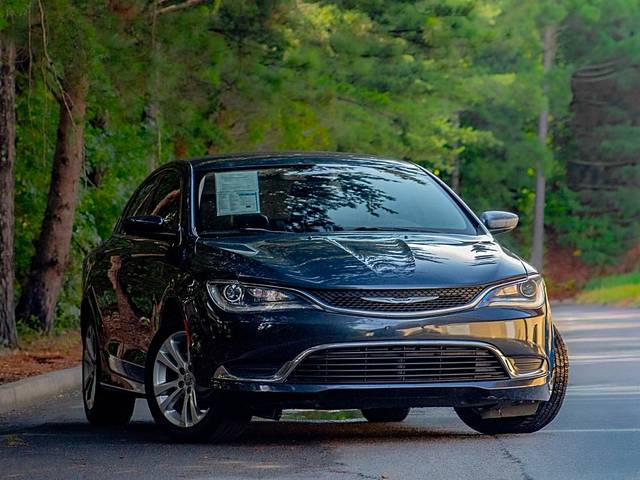 2017 Chrysler 200 Limited Platinum FWD photo