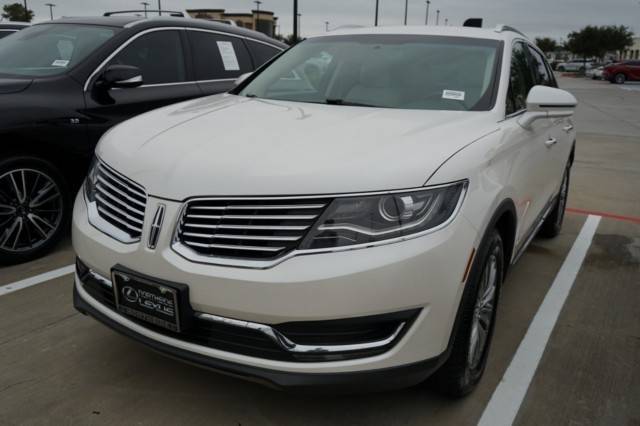 2017 Lincoln MKX Select FWD photo