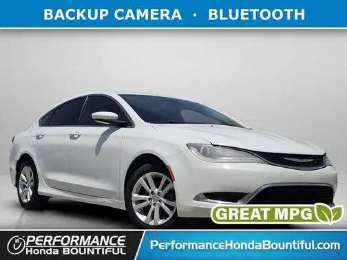 2015 Chrysler 200 Limited FWD photo
