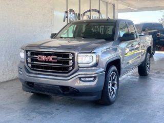 2017 GMC Sierra 1500 SLT 4WD photo