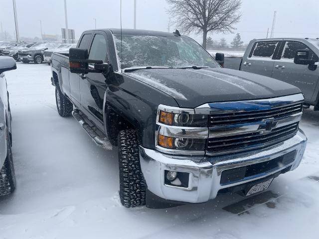 2017 Chevrolet Silverado 2500HD LT RWD photo