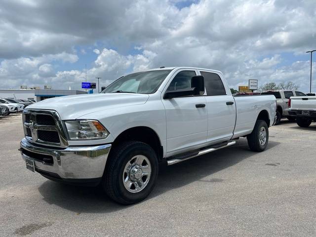 2017 Ram 2500 Tradesman 4WD photo