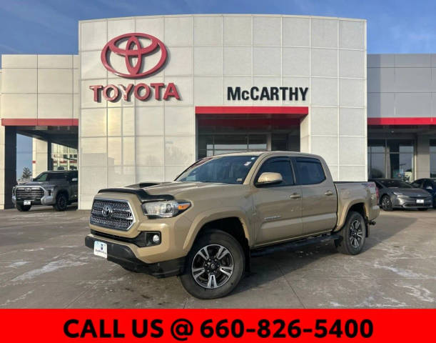 2017 Toyota Tacoma TRD Sport 4WD photo