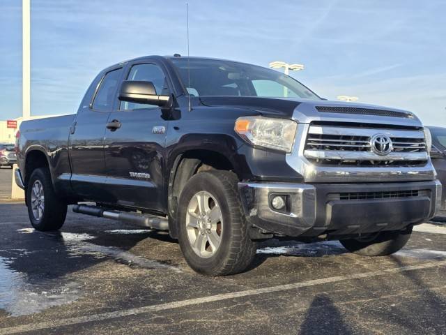 2017 Toyota Tundra SR5 4WD photo