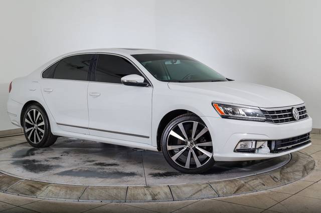 2017 Volkswagen Passat 1.8T SE FWD photo