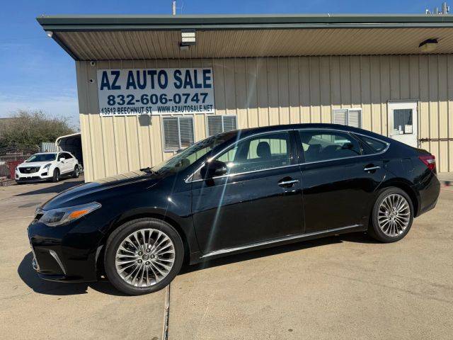 2017 Toyota Avalon Limited FWD photo