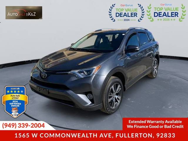 2017 Toyota RAV4 XLE FWD photo