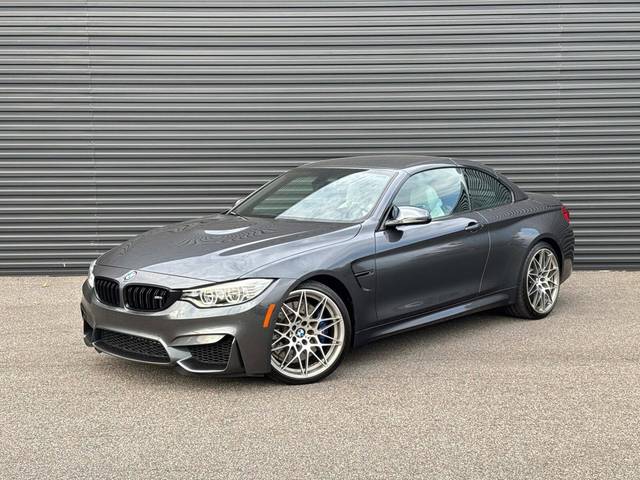 2017 BMW M4  RWD photo