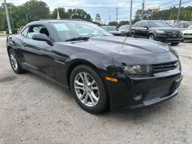 2015 Chevrolet Camaro LT RWD photo