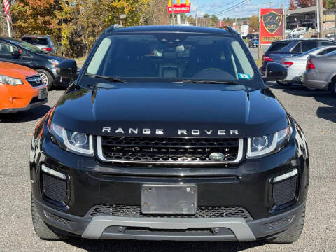 2017 Land Rover Range Rover Evoque SE Premium 4WD photo