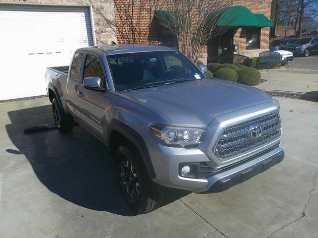 2017 Toyota Tacoma TRD Off Road 4WD photo