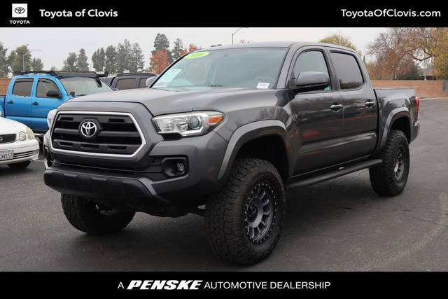 2016 Toyota Tacoma SR5 4WD photo