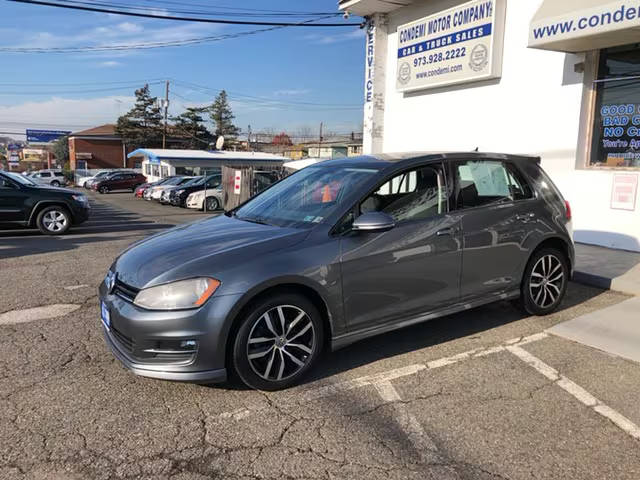 2015 Volkswagen Golf TSI SE FWD photo