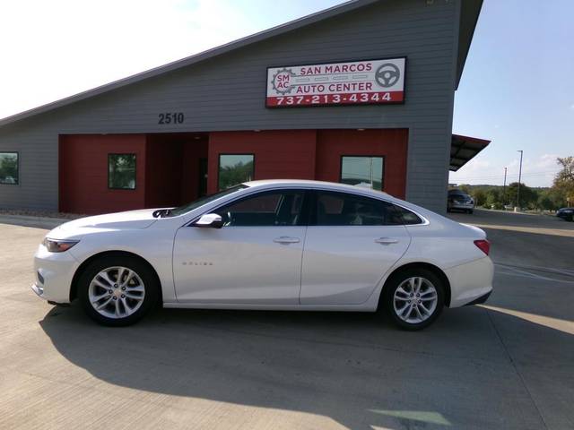 2017 Chevrolet Malibu LT FWD photo