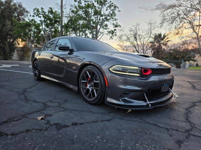 2017 Dodge Charger R/T Scat Pack RWD photo