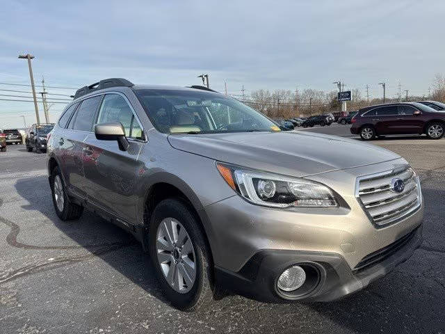 2017 Subaru Outback Premium AWD photo