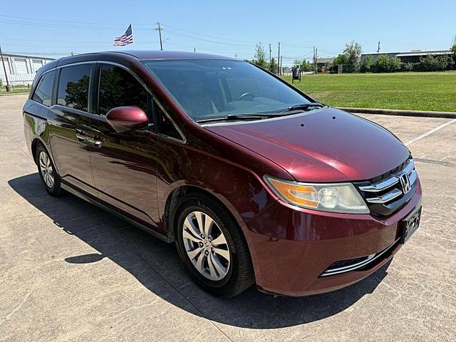 2016 Honda Odyssey SE FWD photo