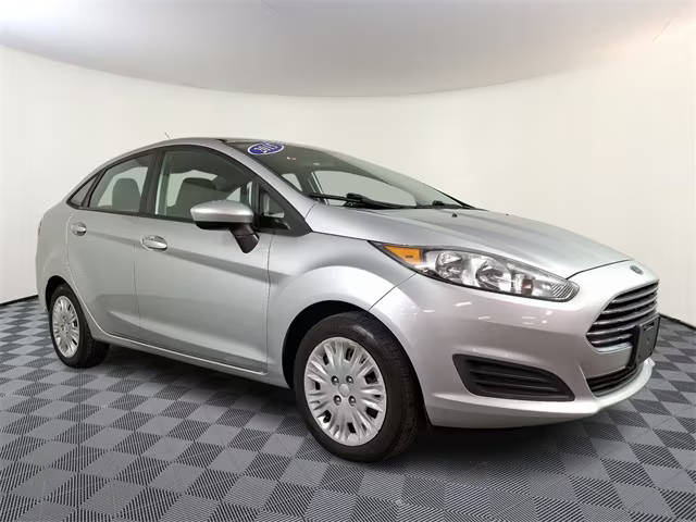 2015 Ford Fiesta S FWD photo