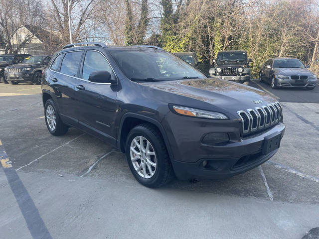 2017 Jeep Cherokee Latitude 4WD photo