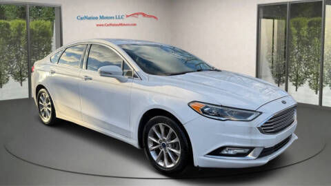 2017 Ford Fusion SE FWD photo