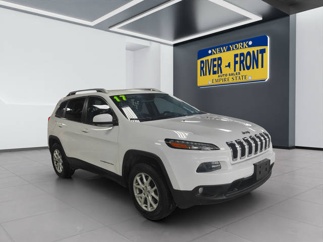 2017 Jeep Cherokee Latitude 4WD photo