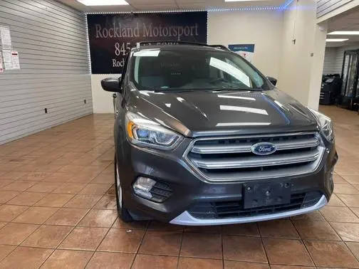 2017 Ford Escape SE 4WD photo