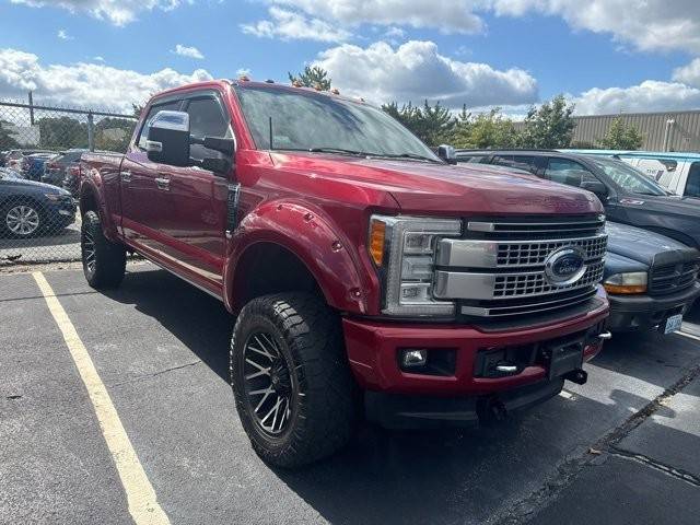 2017 Ford F-250 Super Duty Platinum 4WD photo