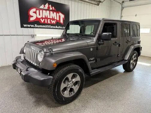 2017 Jeep Wrangler Unlimited Sahara 4WD photo