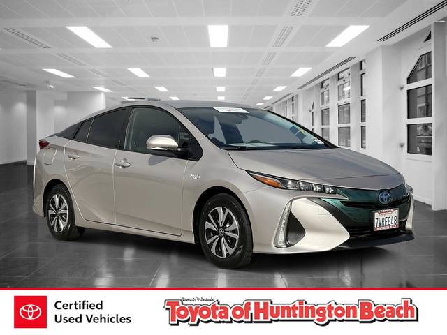 2017 Toyota Prius Prime Plus FWD photo