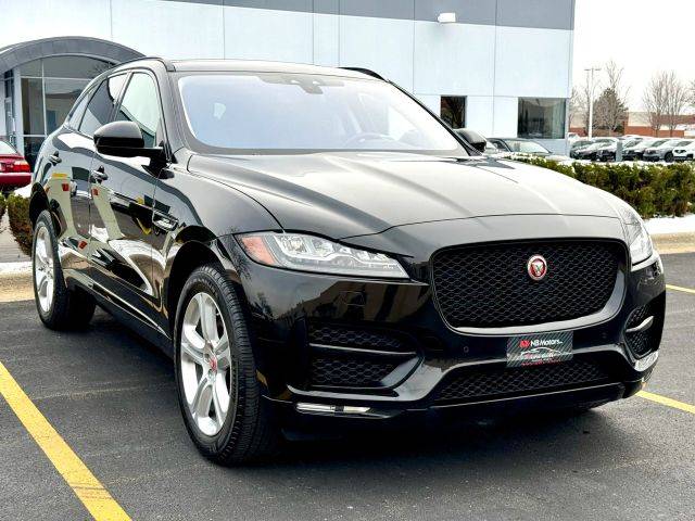2017 Jaguar F-Pace 35t R-Sport AWD photo