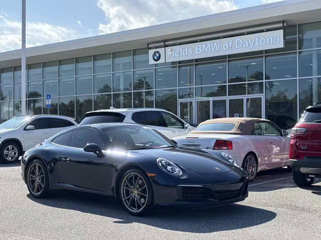 2017 Porsche 911 Carrera RWD photo