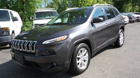 2017 Jeep Cherokee Latitude 4WD photo