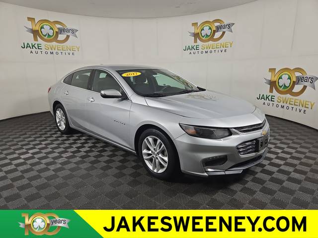 2017 Chevrolet Malibu LT FWD photo