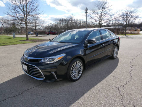 2017 Toyota Avalon Limited FWD photo