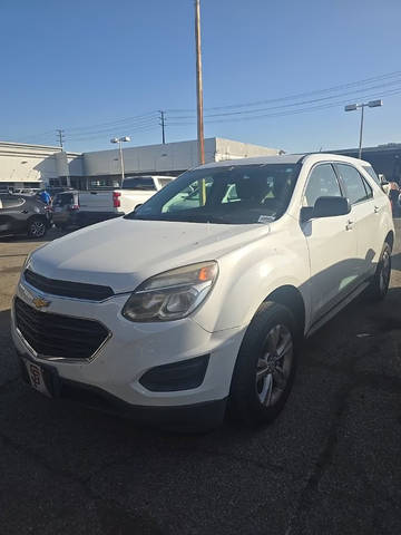 2017 Chevrolet Equinox LS FWD photo