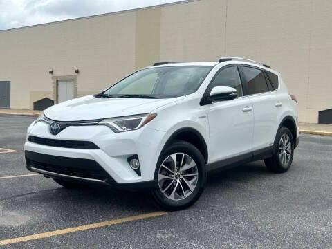 2017 Toyota RAV4 XLE AWD photo