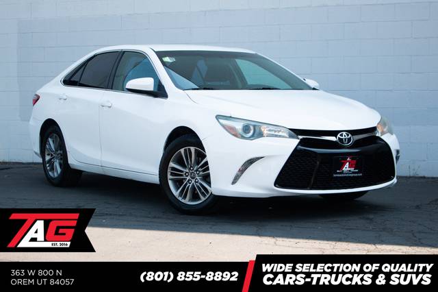 2017 Toyota Camry SE FWD photo