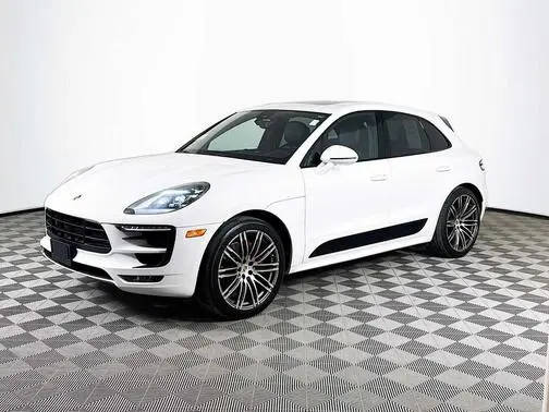 2017 Porsche Macan GTS AWD photo