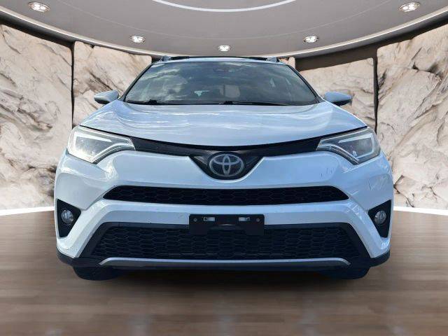 2017 Toyota RAV4 SE AWD photo