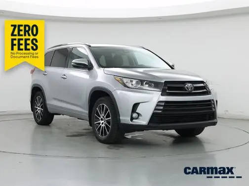 2017 Toyota Highlander SE AWD photo