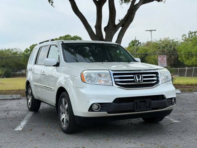2015 Honda Pilot Touring 4WD photo
