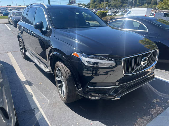 2017 Volvo XC90 Momentum AWD photo