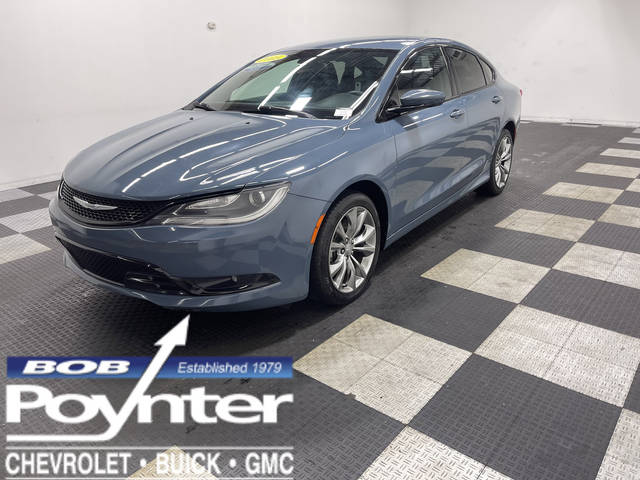 2015 Chrysler 200 S AWD photo
