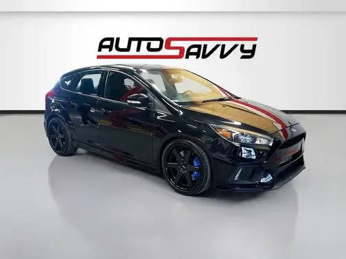 2017 Ford Focus RS AWD photo