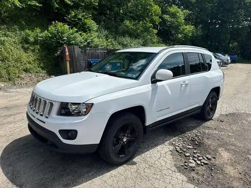2017 Jeep Compass Latitude 4WD photo