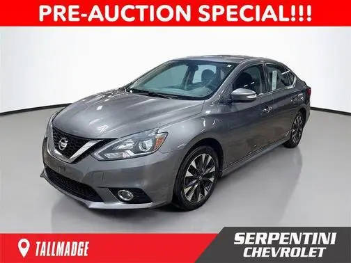 2017 Nissan Sentra SR FWD photo
