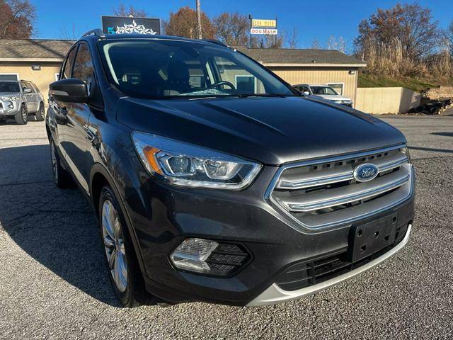 2017 Ford Escape Titanium FWD photo