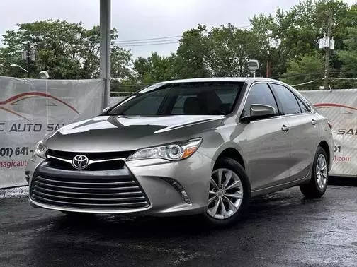 2017 Toyota Camry LE FWD photo