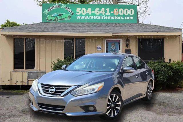 2017 Nissan Altima 2.5 SV FWD photo